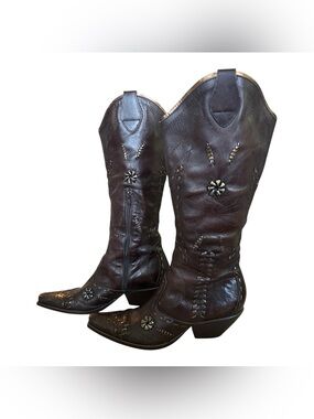 Vtg Y2K BCBGirls Brown Leather Boho Studded Western Cowboy Cowgirl Boots Sz 9